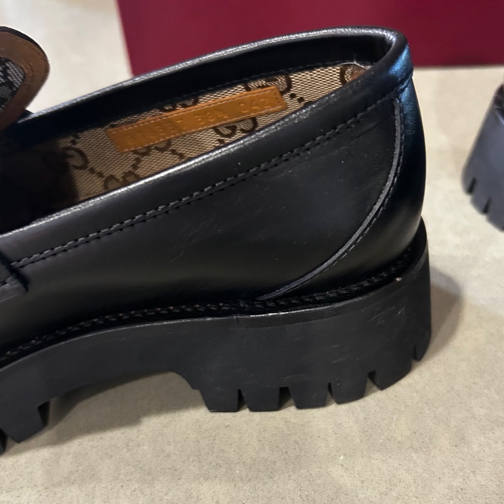 Gucci Black Leather Horsebit Lug Sole Loafers - Picture 6 of 8